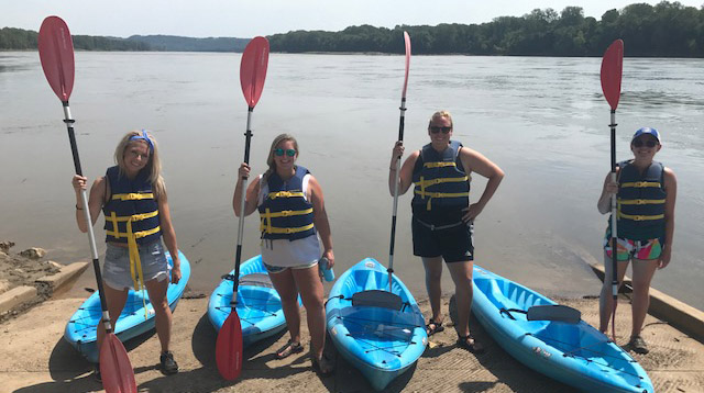 Kayak the Missouri River with Missouri River Excursions